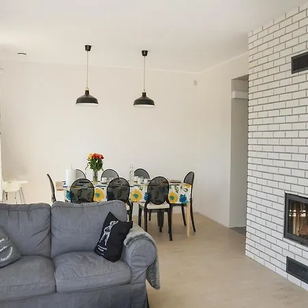 Five-bedroom Holiday In