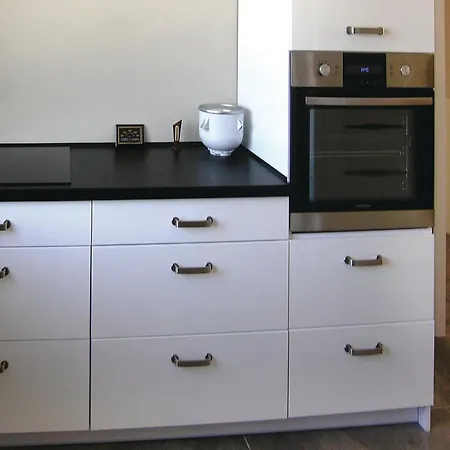 Five-bedroom Holiday In